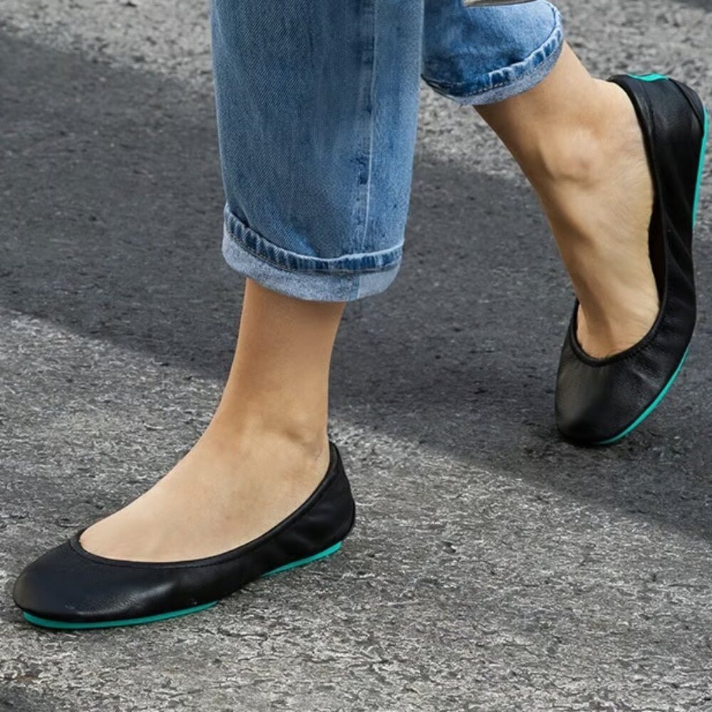 Tieks Women's Black‎ Nappa Leather Almond Toe Slip-On Ballet Flat Size 8